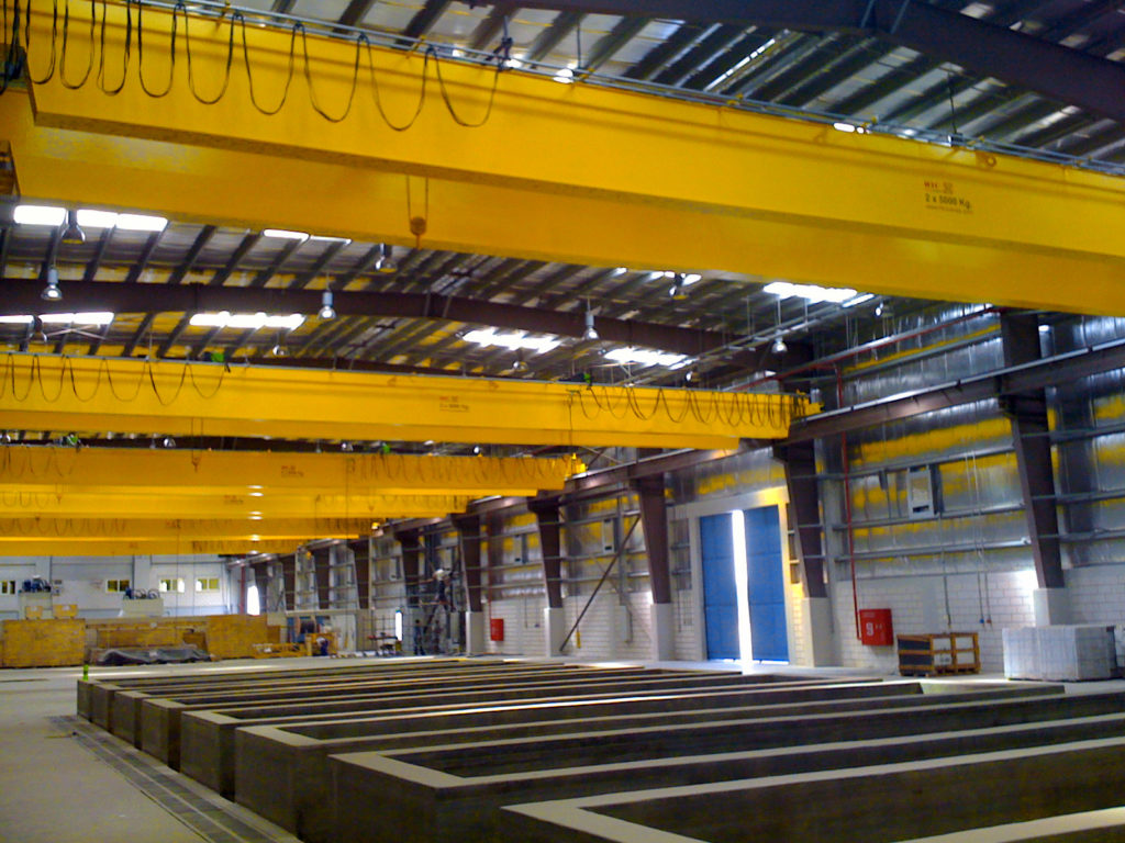 overhead crane AL HUDA
